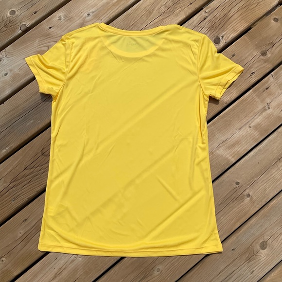 NWT Diadora sport T-Shirt - Picture 3 of 3